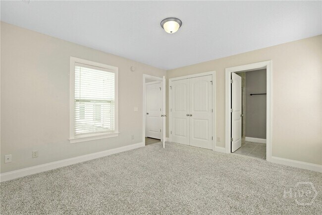 Building Photo - 275 James Dunham Pkwy