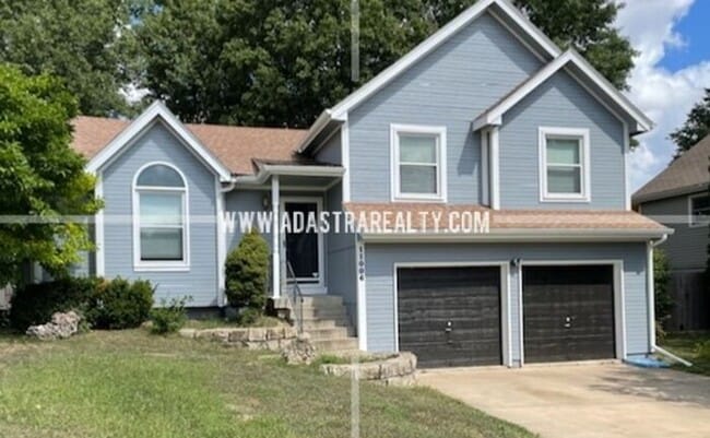 Building Photo - Gorgeous Shawnee Mission NW Home-Available...