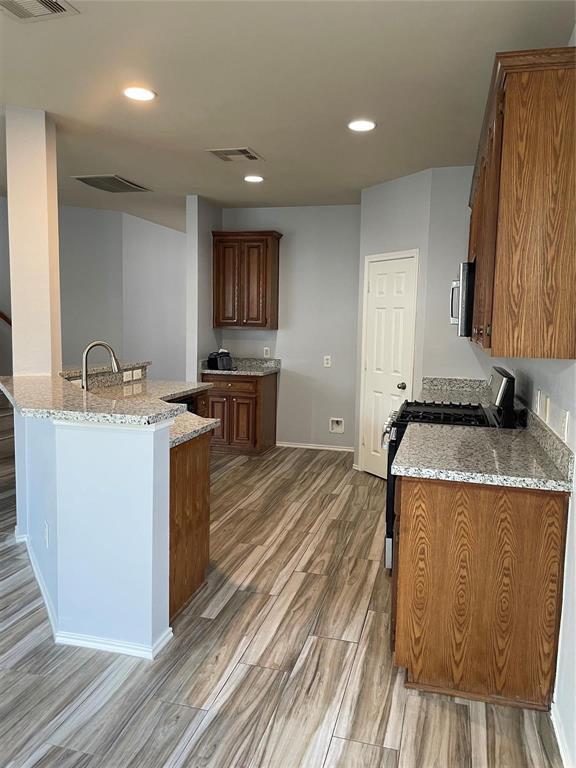 Building Photo - 12910 Redbud Shores Ln