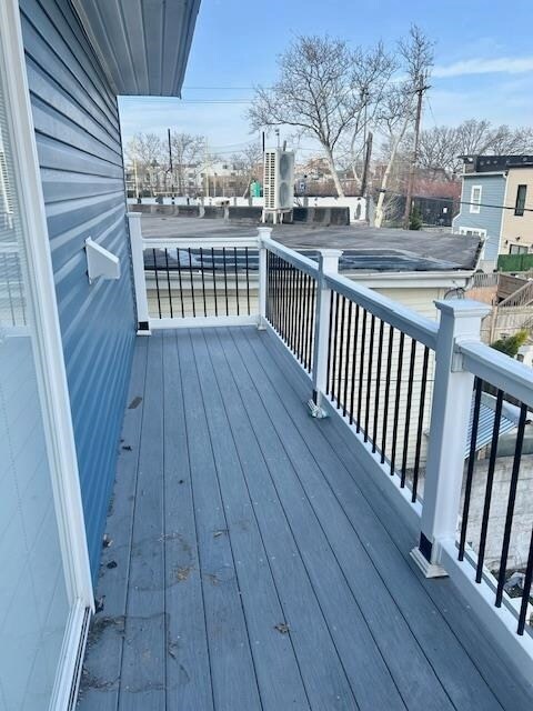 Building Photo - 442 New York Ave