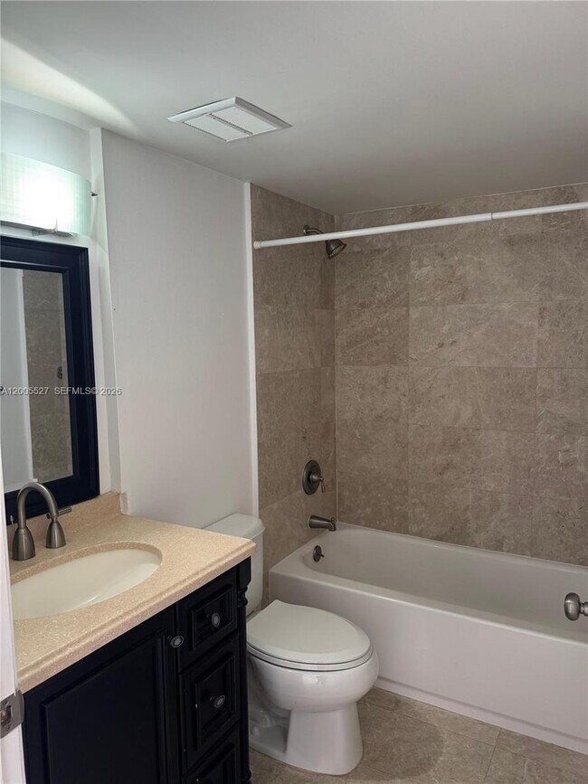 Building Photo - 6725 Harding Ave