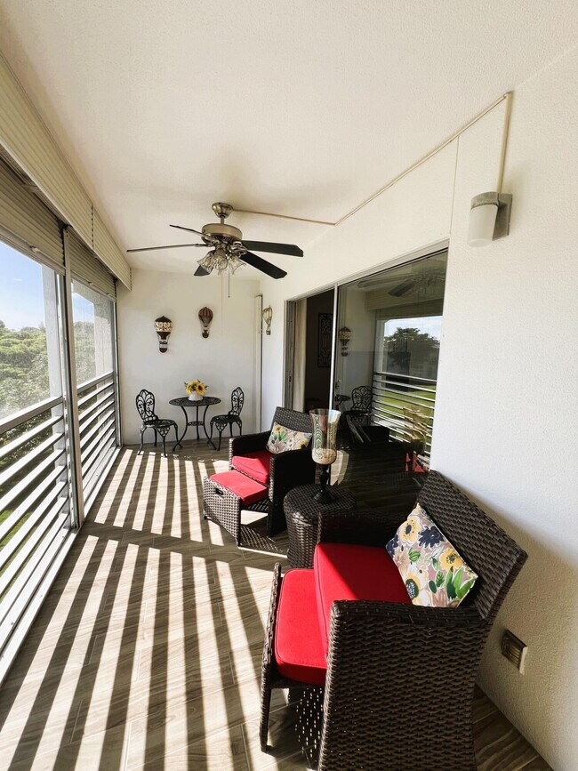 Building Photo - 3402 Bimini Ln
