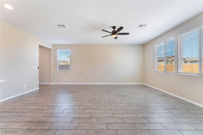 Building Photo - 4540 Anspach St