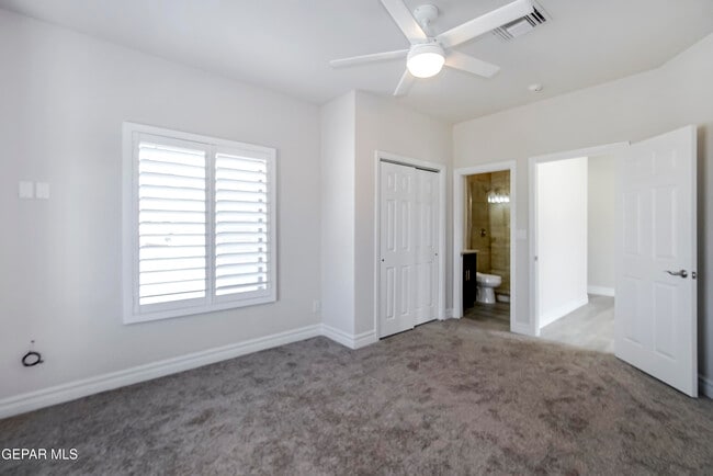 Building Photo - 6489 Calle Placido Dr