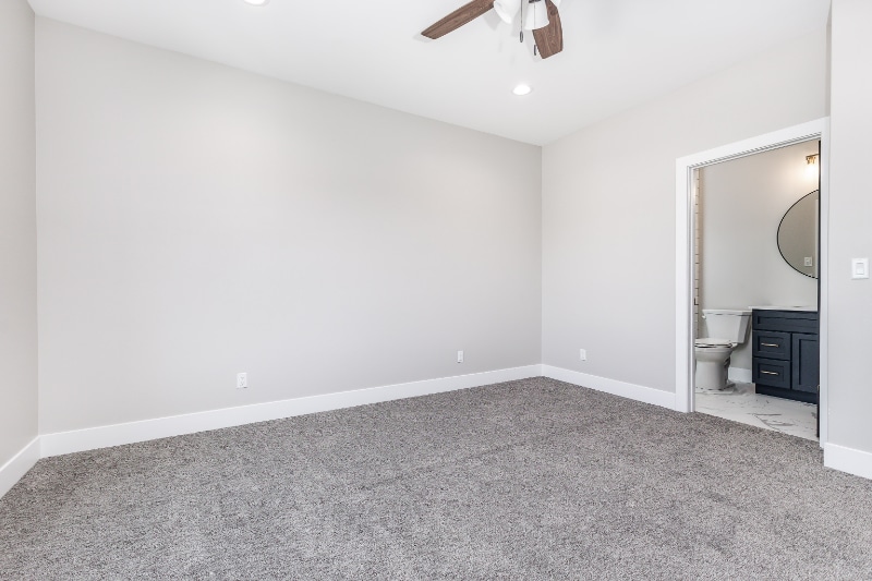 Building Photo - 1370 Autumn Ridge Ln