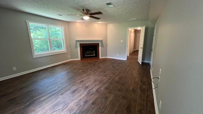 Building Photo - 175 Ridge Rd