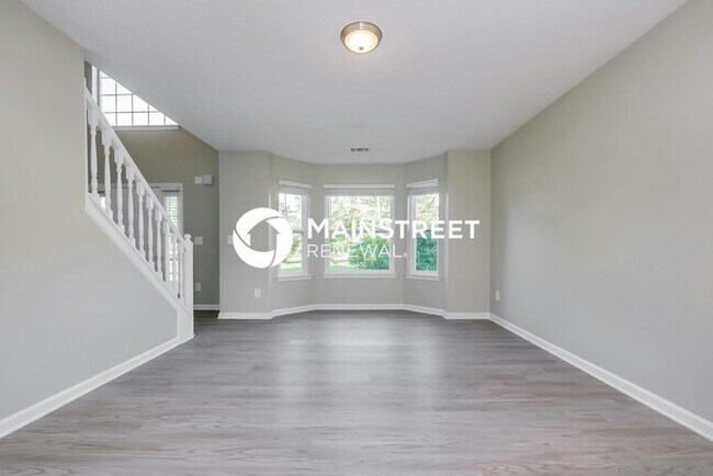 Building Photo - 4 Bedroom Pet-Friendly Home in Atlanta, GA with Main Street Renewal