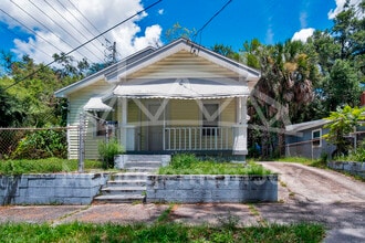 Building Photo - 1671 W 35th St