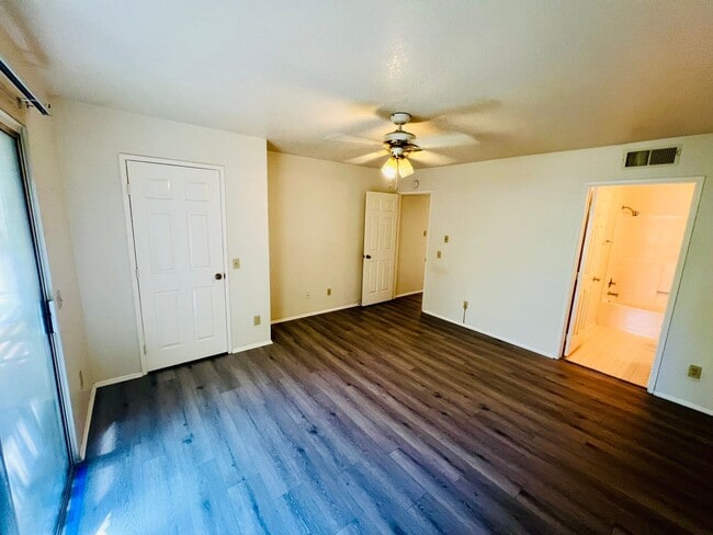 Building Photo - Two Bedroom Rental Home in Jess Ranch Avai...