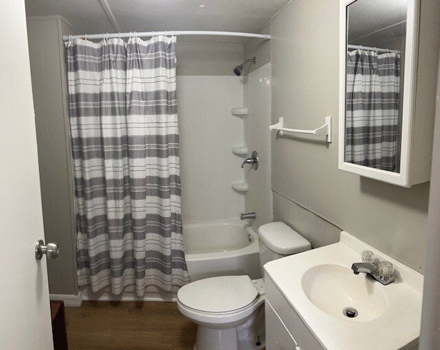 Building Photo - 7939 Cadillac Ave