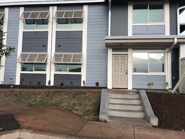 Building Photo - 33 Kihalani St