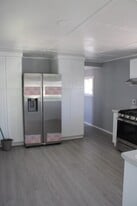 Building Photo - 232 Osaple Cir
