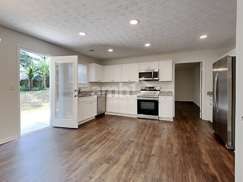 Building Photo - 3742 Fryeburg Ln