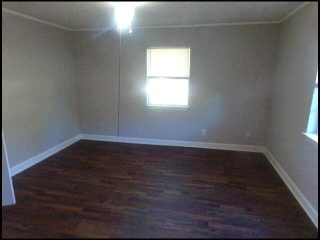 Building Photo - 17 Neal Pl