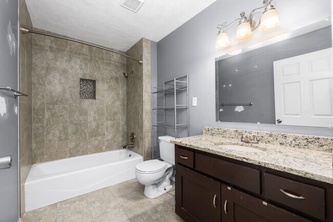 Building Photo - 4 Bedroom Family Home in Beautiful American Fork!