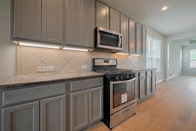 Building Photo - 12714 Birsemore Loch Dr