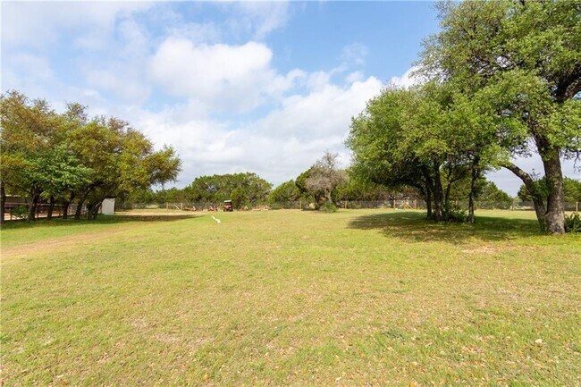 Building Photo - 15000 Fitzhugh Rd