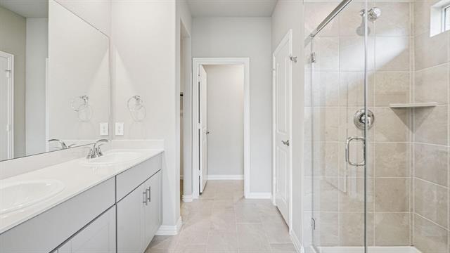 Building Photo - 602 Midnight Oak Dr