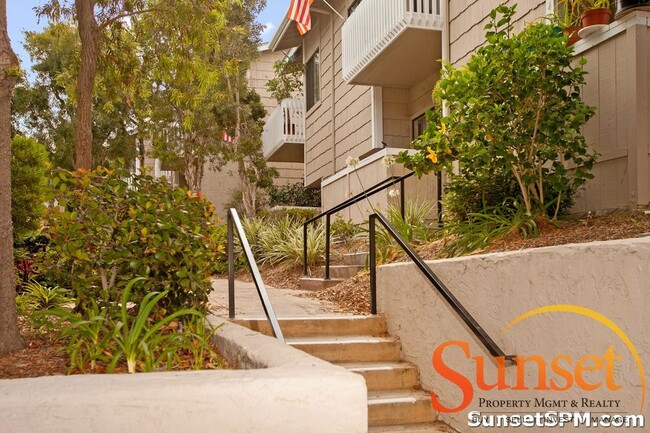 Building Photo - 4010 Mahaila Ave