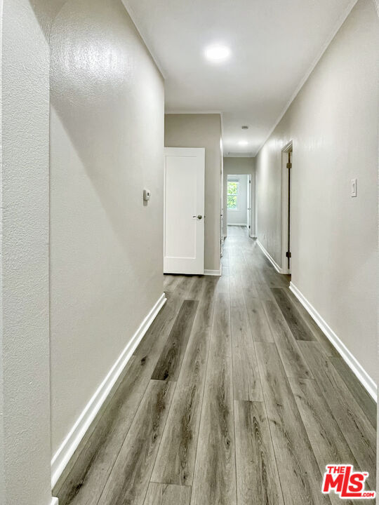 Building Photo - 124 N Mansfield Ave