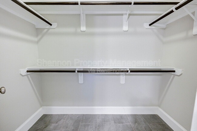 Building Photo - 253 W 27th St