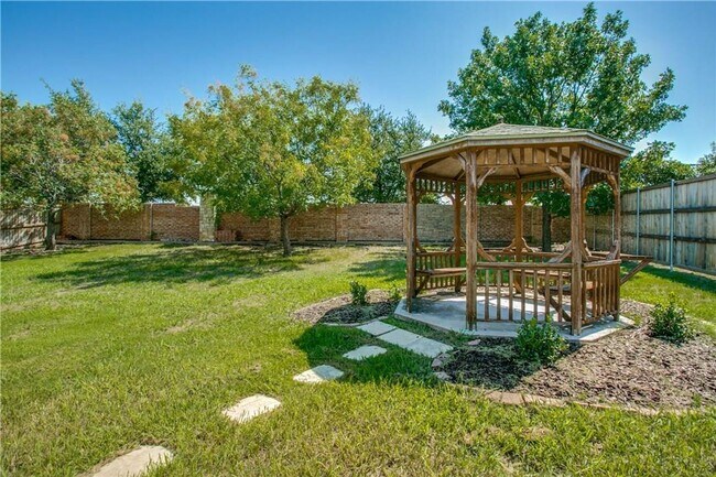 Building Photo - Coming Soon in Frisco – Spacious 5-Bedroom Home You Don’t Want to Miss!