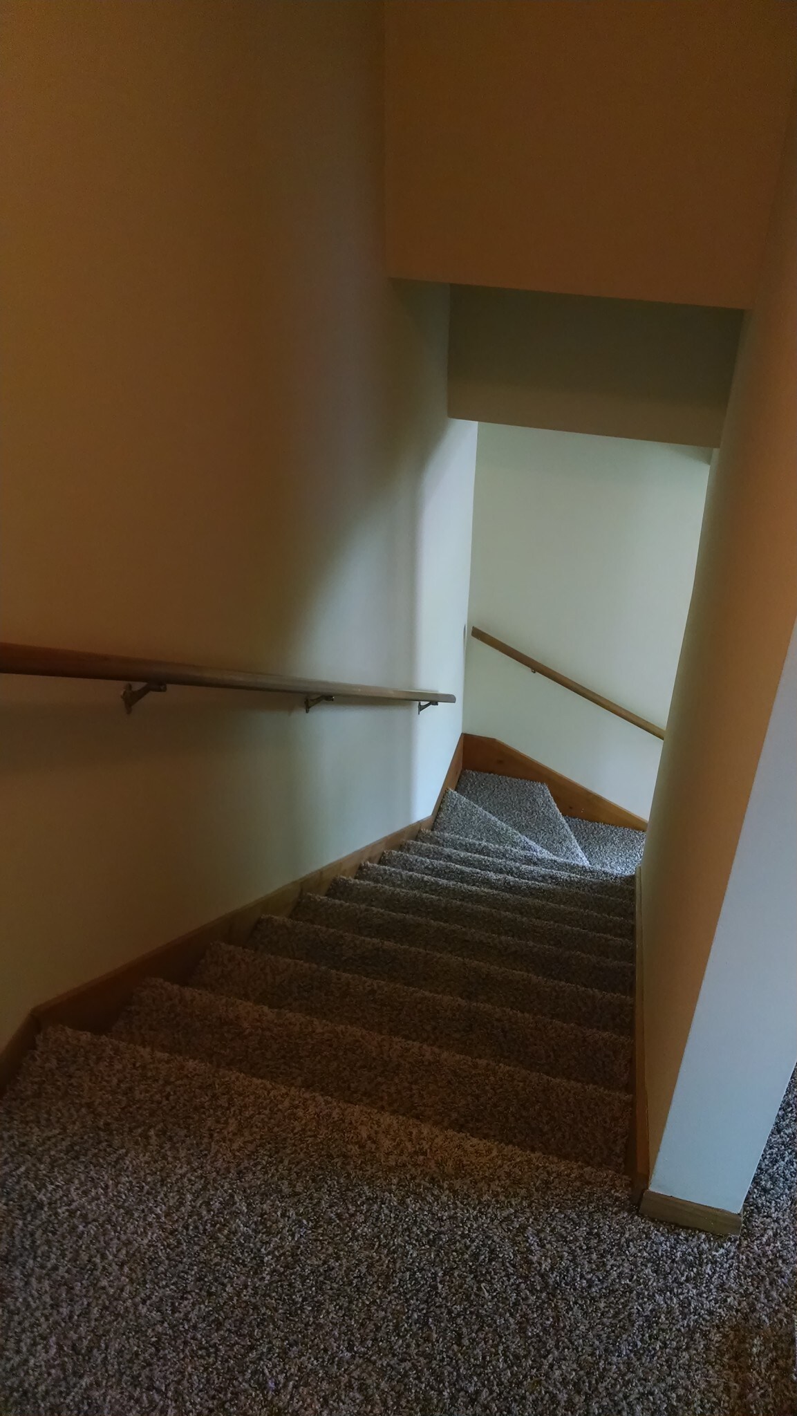 Building Photo - 5750 Jefferson Rd