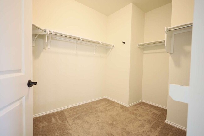 Building Photo - 1639 Afterlight Dr