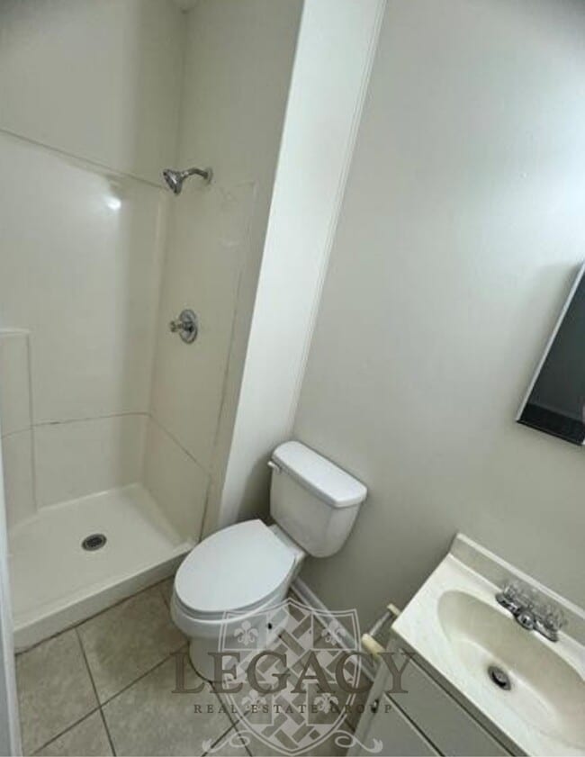 Building Photo - 8705 Saundersville Rd