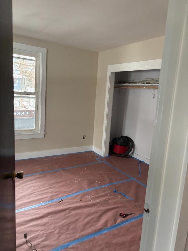 Building Photo - 291 Cole Ave