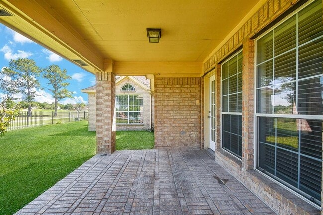 Building Photo - 10206 Hahns Peak Dr