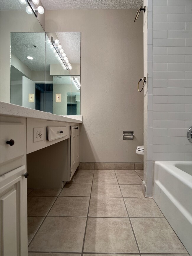 Building Photo - 3737 Wakeforest St