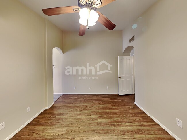 Building Photo - 12755 W Palm Ln