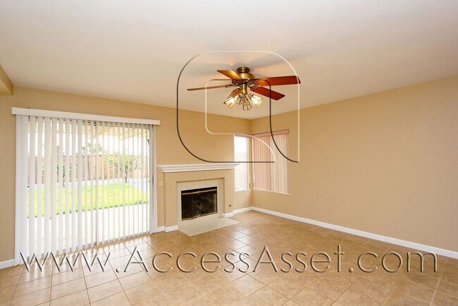 Building Photo - Beautiful 4 Bed/3 Bath Home In Murrieta!