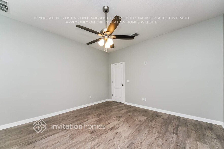 Building Photo - 3930 Wind Dancer Cir