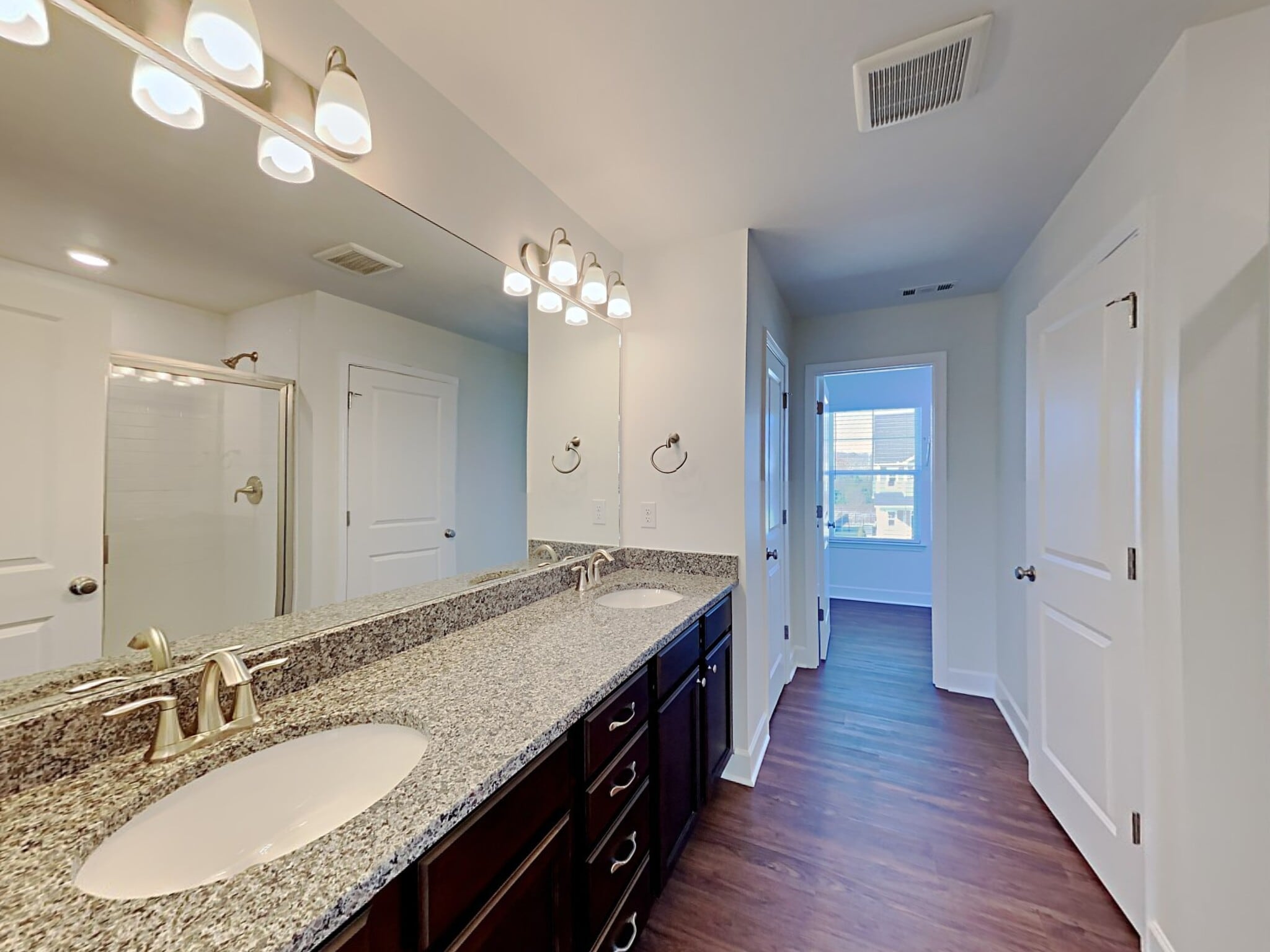 Building Photo - 417 Bluewater Dr