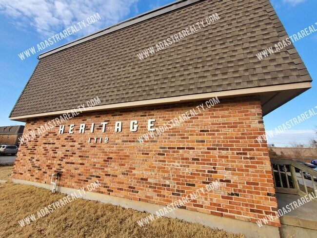 Primary Photo - Affordable Olathe Townhome-Showing NOW!!