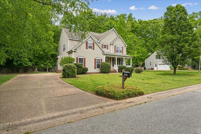 Primary Photo - Spacious home in Fernbrook community and J...