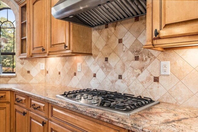 Building Photo - 4806 Pine Wood Meadows Ln