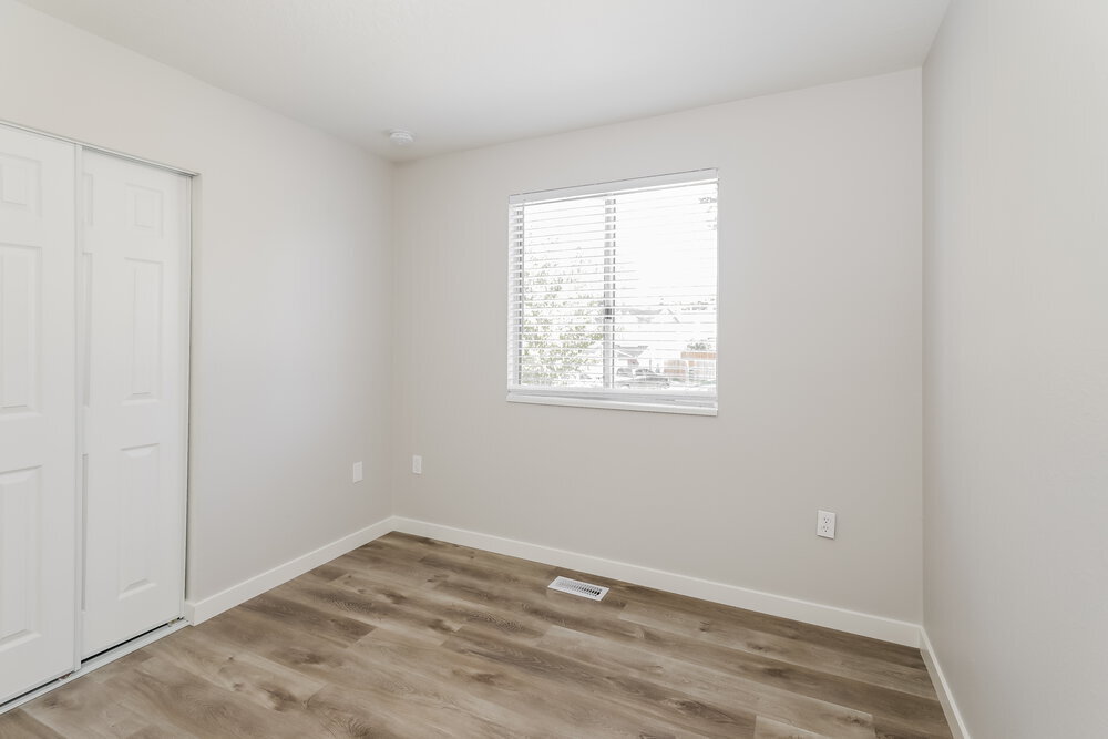 Building Photo - 4867 3000 W St