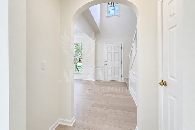 Building Photo - 112 Huntersville Rd
