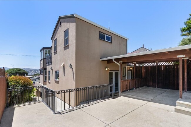 Building Photo - 762 Joost Ave