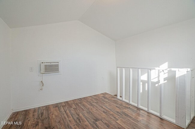 Building Photo - 12033 Fred Carter Dr