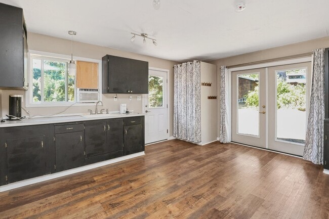 Building Photo - Monroe Four Bedroom on Acreage - Rare Find! $500 Off Move In Costs