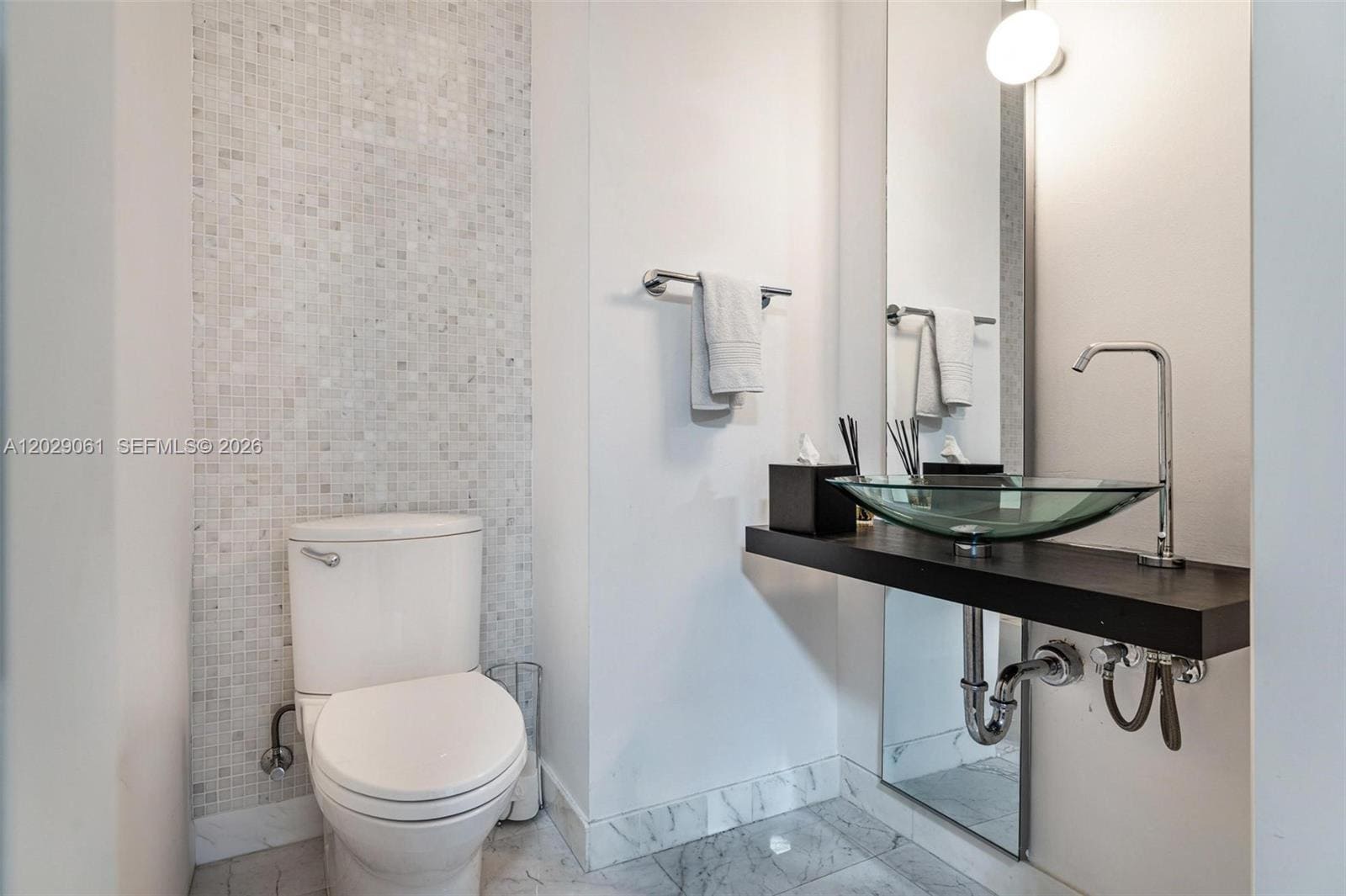 Building Photo - 200 Biscayne Boulevard Way