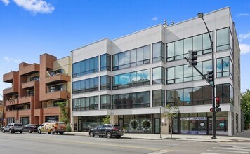 Building Photo - 1404 W Chicago Ave