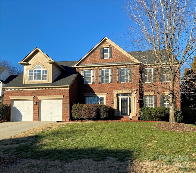 Primary Photo - 605 Queenswater Ln