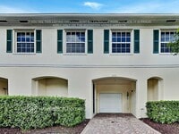 Building Photo - 206 SW 7th Ct