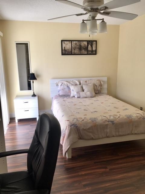 Building Photo - 5704 Channel Dr