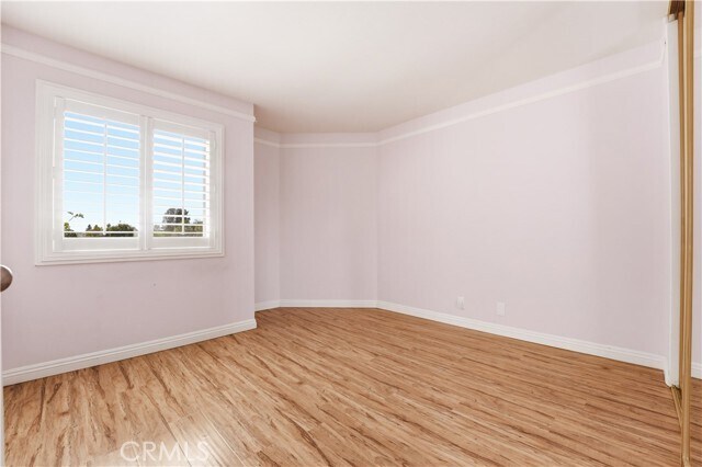 Building Photo - 51 Greenmoor